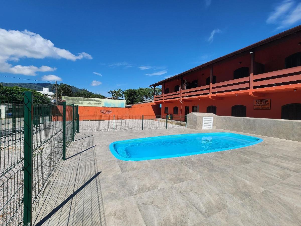 0001.03 - Maranduba - Apto - 2 Dormitorio - 8 Pessoas - 2 Quadras Do Mar - Piscina - Wi-Fi Ubatuba Exterior foto